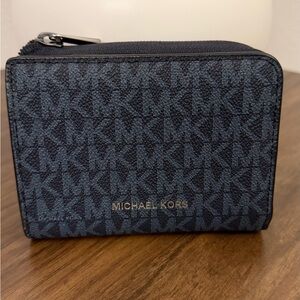 Michael Kors Men's Navy and Black Logo Wallet